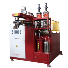 “聚氨酯澆注機(jī)”/