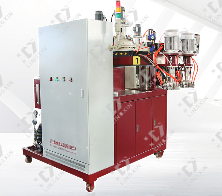 聚氨酯發(fā)泡機計量泵