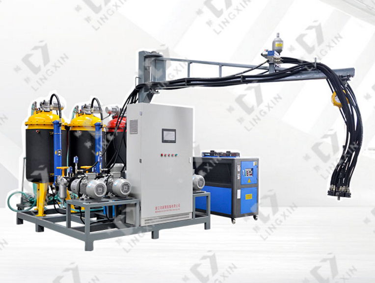 現(xiàn)場發(fā)泡機