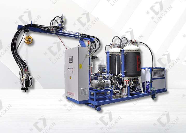 小型打包聚氨酯發(fā)泡機(jī)